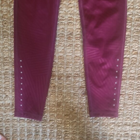 Old Navy Purple Leggings - Picture 3 of 6